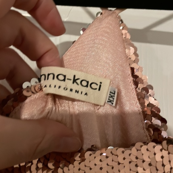 Anna-kaci sequin rose gold top, size XXL - Picture 3 of 5